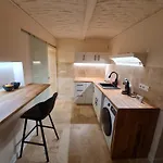 Historical Ultracentral Apartment